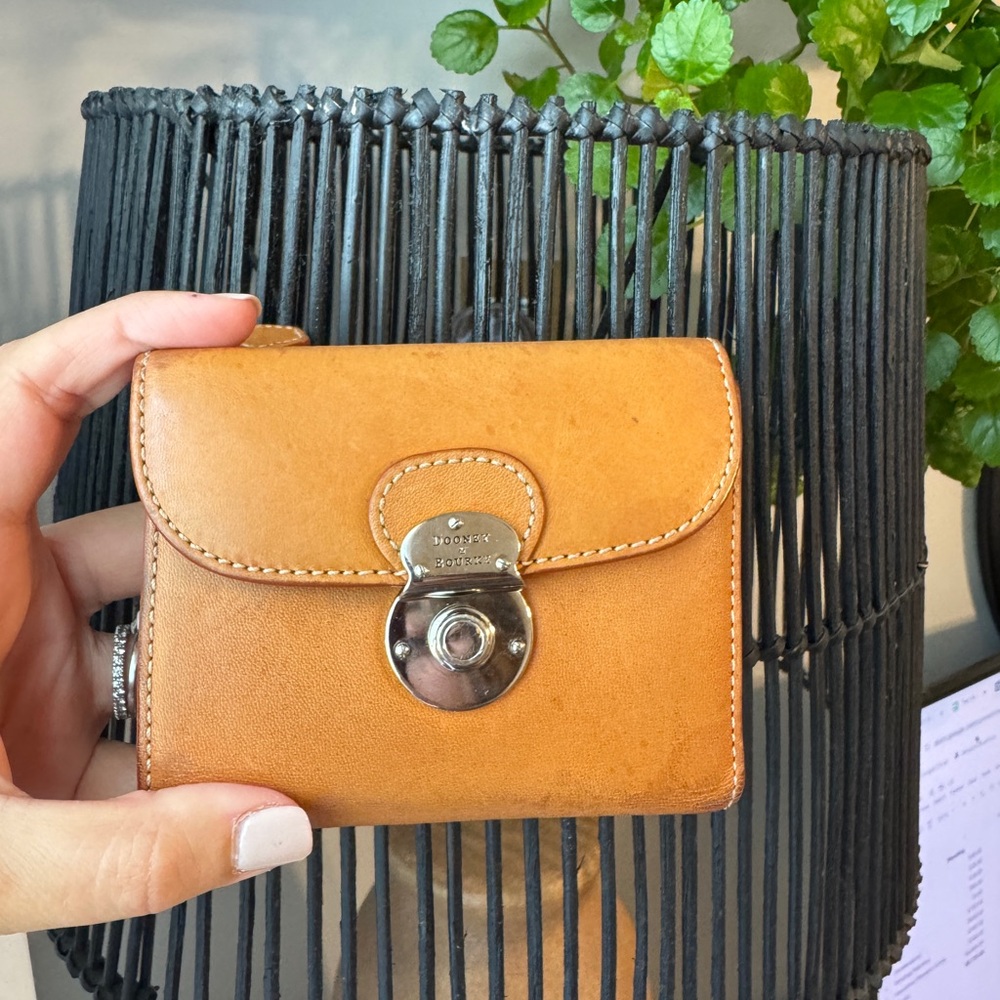 Dooney & Bourke Tan Leather Wallet